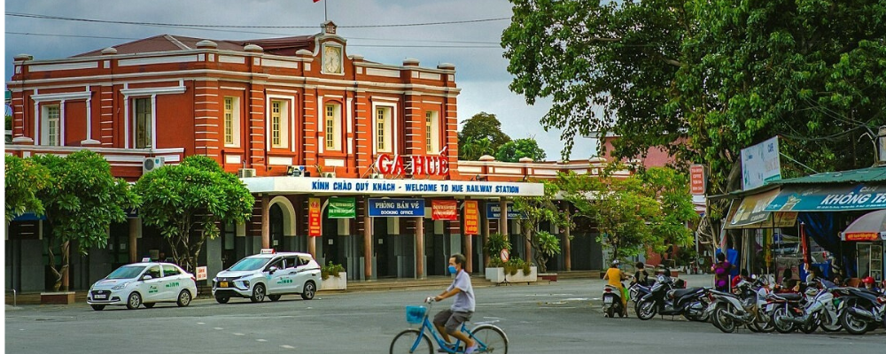 Ga Huế
